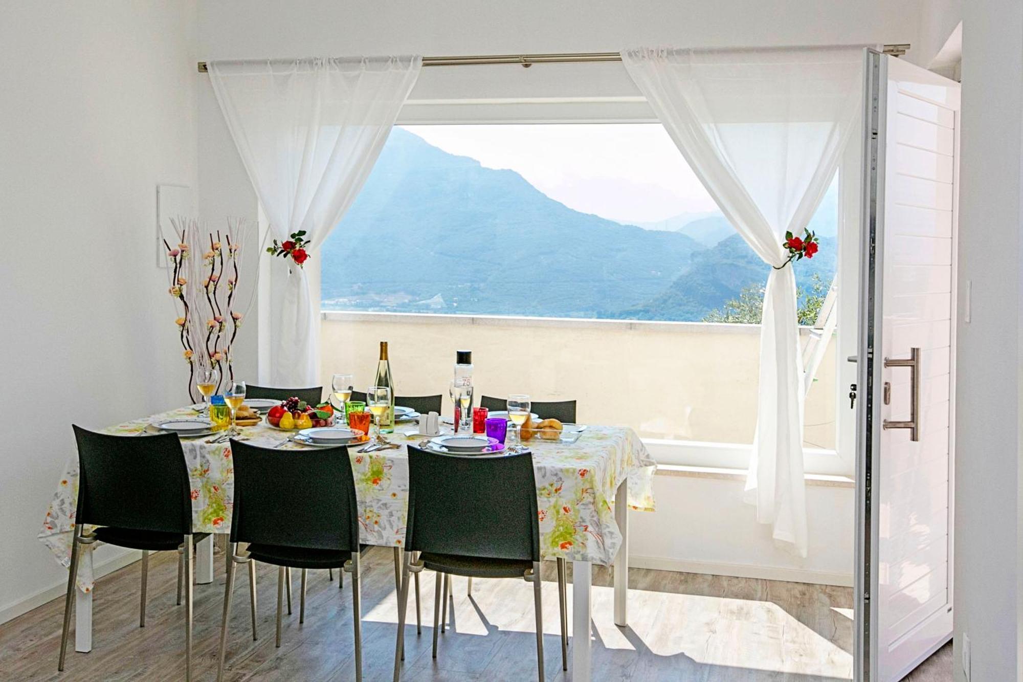 Casa Rene - Happy Rentals Tenno Exteriör bild